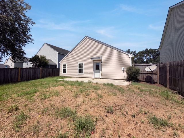 211 Emerald Isle Drive, Moncks Corner, SC 29461