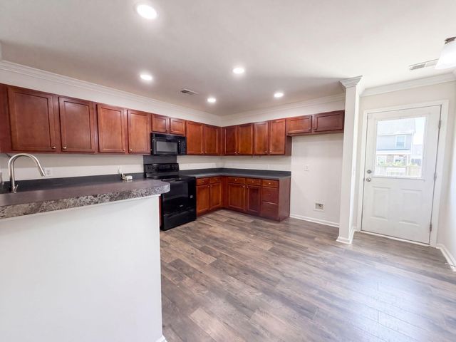 211 Emerald Isle Drive, Moncks Corner, SC 29461