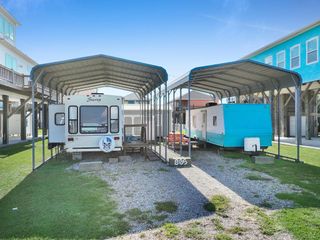 865 Sea Spray Drive, Crystal Beach, TX 77650