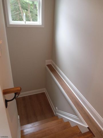 48 Northwood Dr, High Bridge Boro, NJ 08829