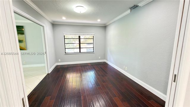 400 NW 127th Ave 16, Plantation, FL 33325