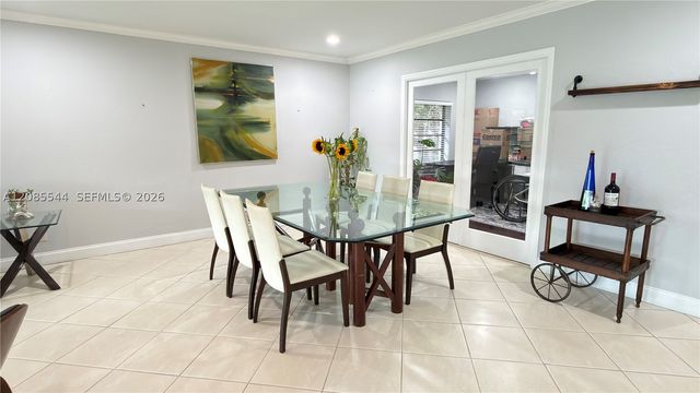 400 NW 127th Ave 16, Plantation, FL 33325