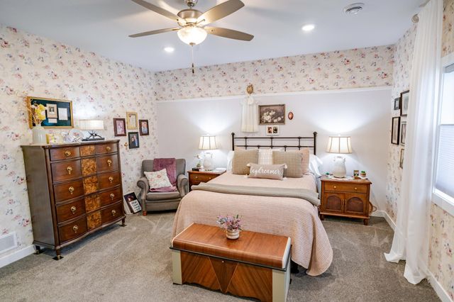 1922 Sandstone Loop S, Sartell, MN 56377