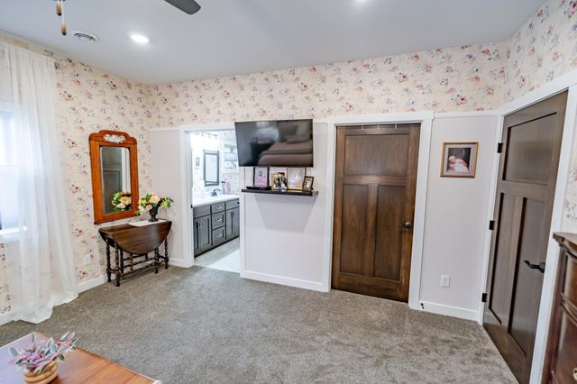 1922 Sandstone Loop S, Sartell, MN 56377