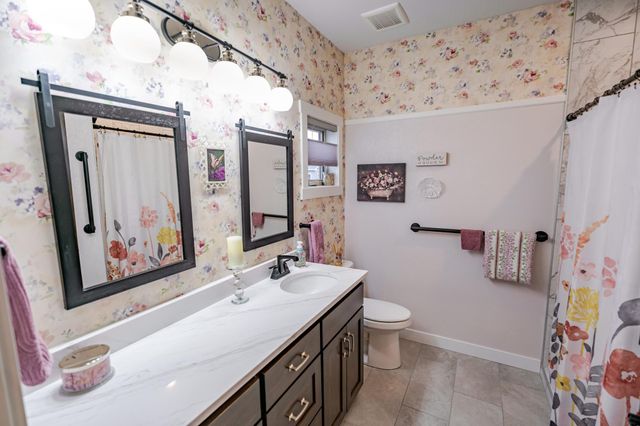 1922 Sandstone Loop S, Sartell, MN 56377