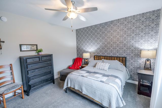 1922 Sandstone Loop S, Sartell, MN 56377