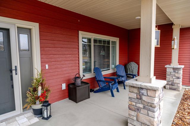 1922 Sandstone Loop S, Sartell, MN 56377