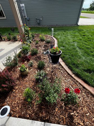 1922 Sandstone Loop S, Sartell, MN 56377