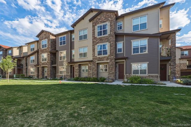 2275 Santini Trail E, Littleton, CO 80129