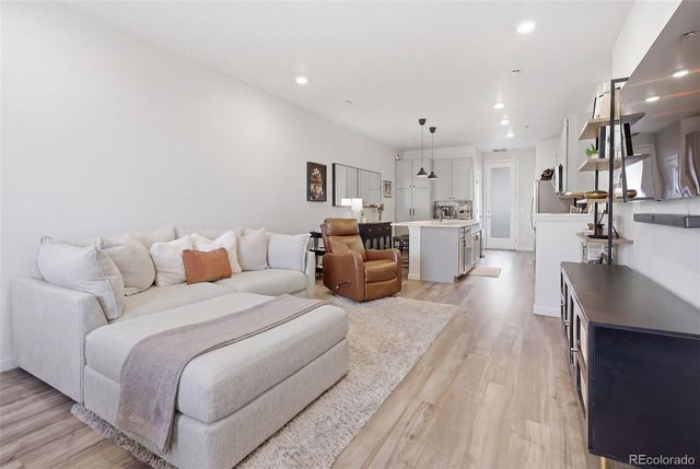 2275 Santini Trail E, Littleton, CO 80129