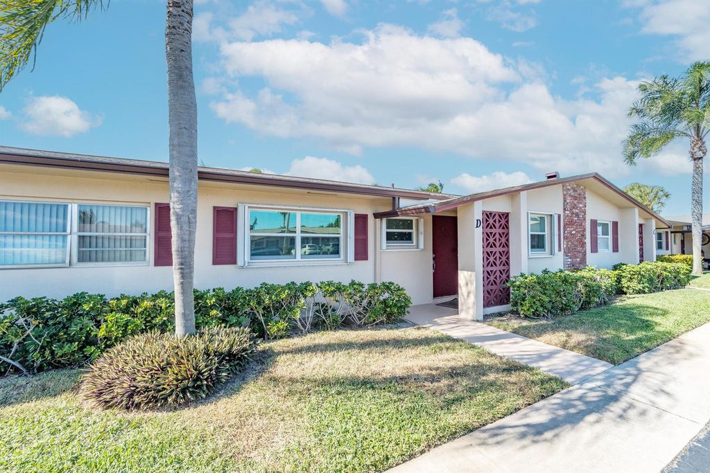 2990 Crosley Drive E D, West Palm Beach, FL 33415