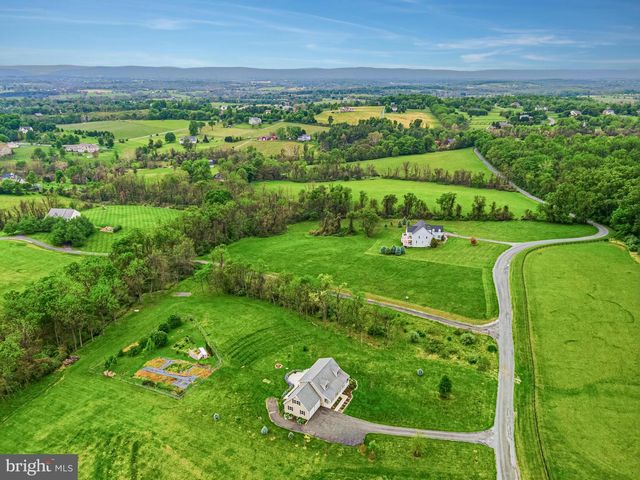 40923 BROWNS LN, Waterford, VA 20197