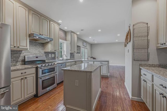 40923 BROWNS LN, Waterford, VA 20197