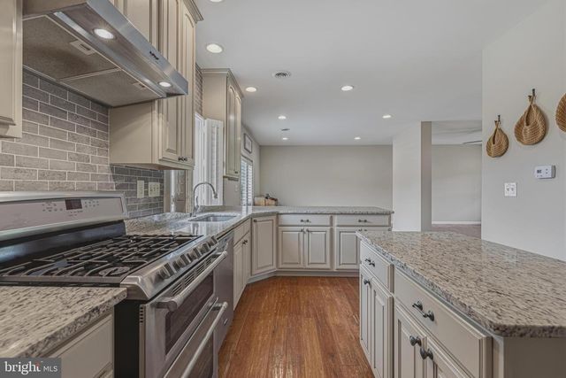 40923 BROWNS LN, Waterford, VA 20197