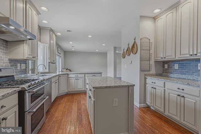 40923 BROWNS LN, Waterford, VA 20197