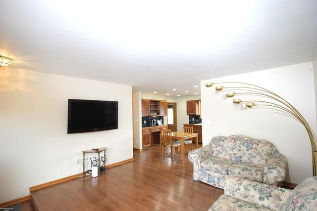 22218 E 12 Mile Road, St Clair Shores, MI 48081