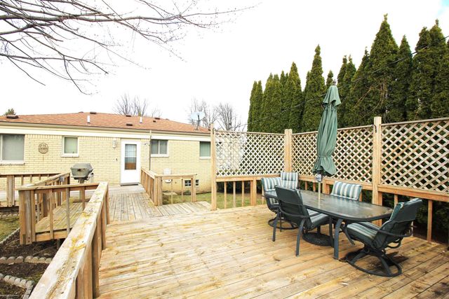 22218 E 12 Mile Road, St Clair Shores, MI 48081