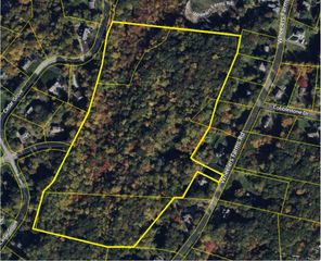 Wheelers Farm Road, Orange, CT 06477