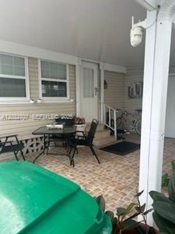 8721 SW 22nd Court, Davie, FL 33324