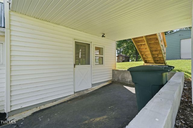 107 Seanna Lane, Elizabethton, TN 37643