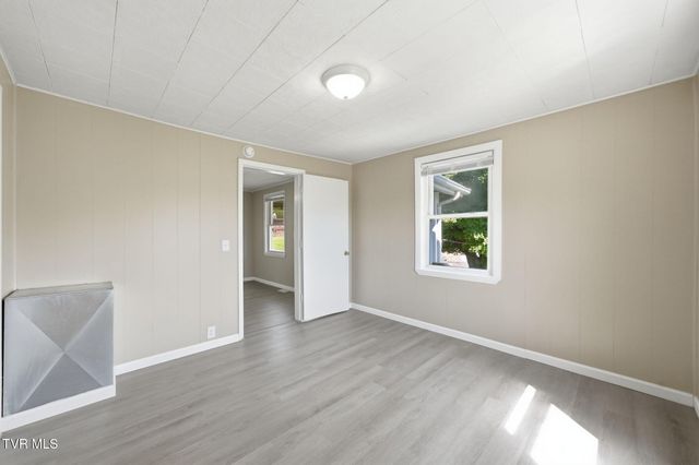 107 Seanna Lane, Elizabethton, TN 37643