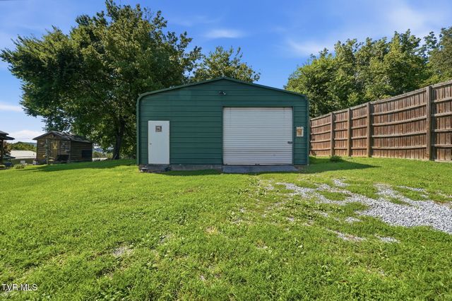 107 Seanna Lane, Elizabethton, TN 37643