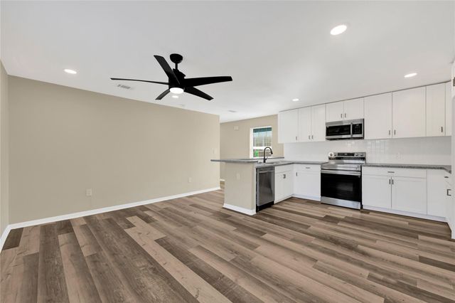 7814 Avenue F, Houston, TX 77012