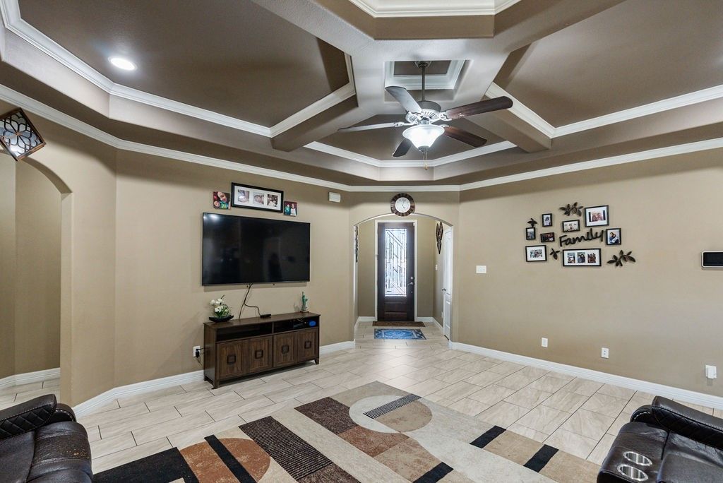2201 Diamond Dr, Corpus Christi, TX 78414 — photo 5