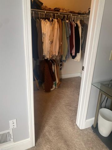 42375 Lochmoor Street, Clinton Twp, MI 48038