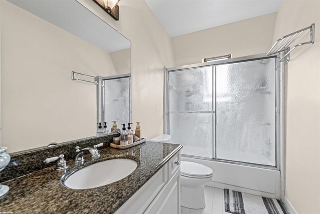 42375 Lochmoor Street, Clinton Twp, MI 48038