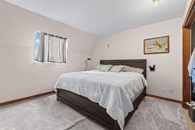 42375 Lochmoor Street, Clinton Twp, MI 48038