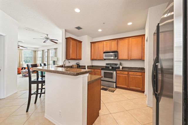 185 Indian Creek Parkway 101, Jupiter, FL 33458