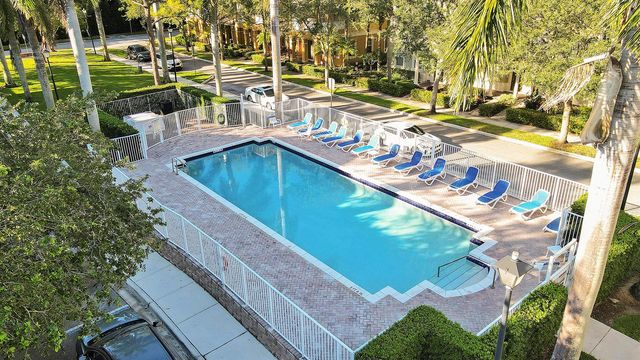185 Indian Creek Parkway 101, Jupiter, FL 33458