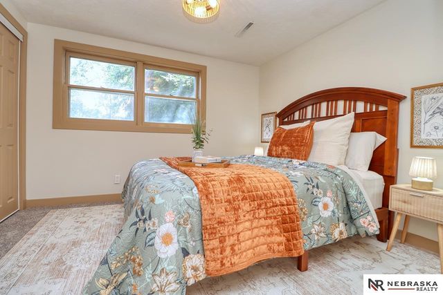 7117 Lexington Avenue, Lincoln, NE 68505