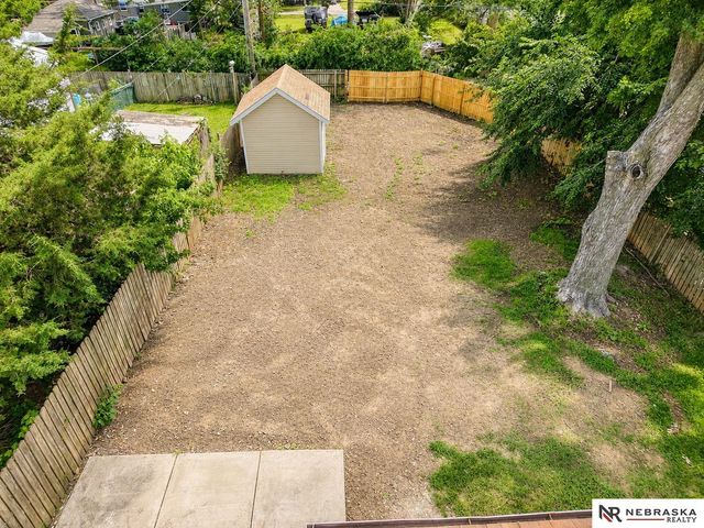 7117 Lexington Avenue, Lincoln, NE 68505