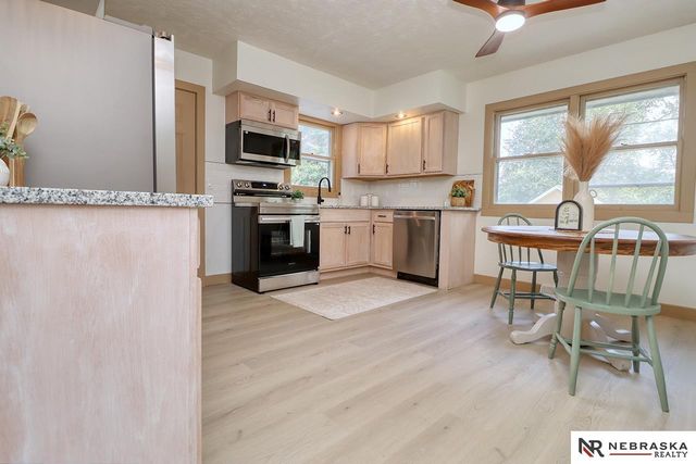 7117 Lexington Avenue, Lincoln, NE 68505