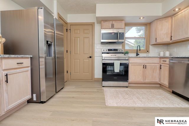 7117 Lexington Avenue, Lincoln, NE 68505