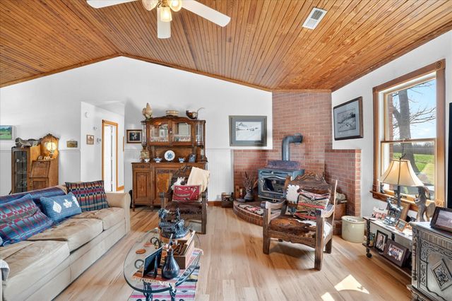 8896 State Route Zz, West Plains, MO 65775