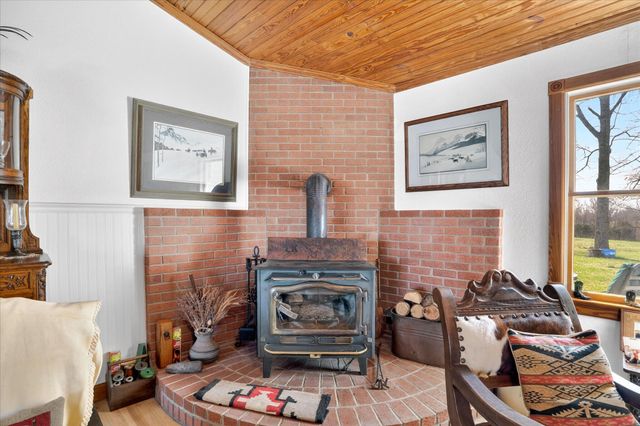 8896 State Route Zz, West Plains, MO 65775