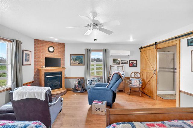 8896 State Route Zz, West Plains, MO 65775