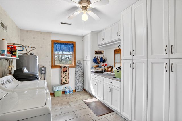 8896 State Route Zz, West Plains, MO 65775