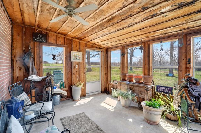 8896 State Route Zz, West Plains, MO 65775