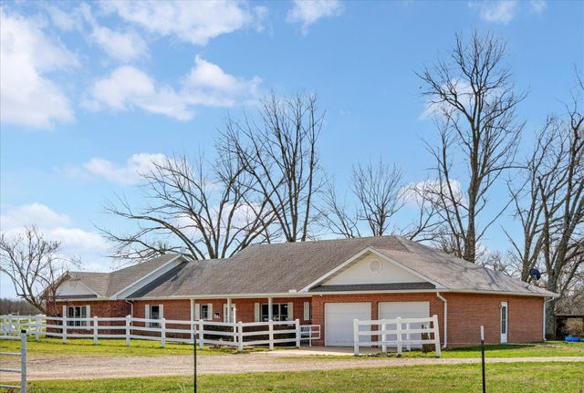 8896 State Route Zz, West Plains, MO 65775