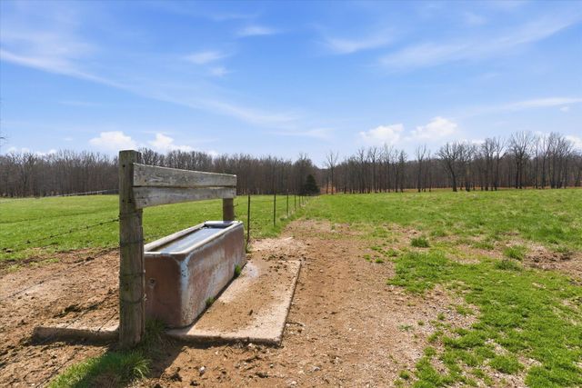 8896 State Route Zz, West Plains, MO 65775