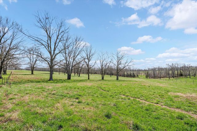 8896 State Route Zz, West Plains, MO 65775
