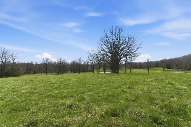 8896 State Route Zz, West Plains, MO 65775