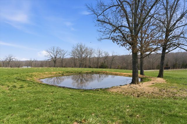 8896 State Route Zz, West Plains, MO 65775