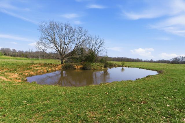 8896 State Route Zz, West Plains, MO 65775