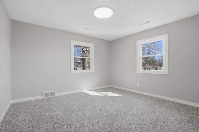 351 Koser Avenue, Iowa City, IA 52246