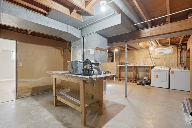 351 Koser Avenue, Iowa City, IA 52246